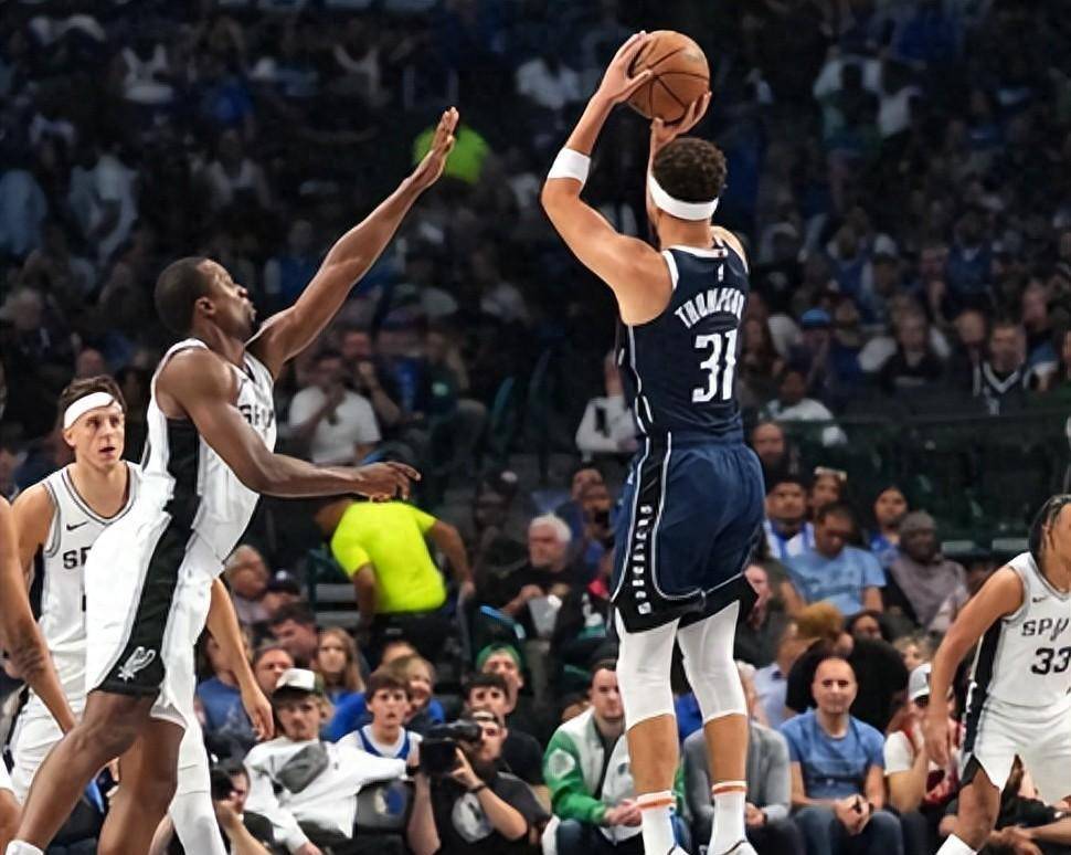 波特兰开拓者训练开放日，清晨内部沟通引欢呼，NBA常规赛在即，数据趋势出现新变化的简单介绍-爱游戏网站