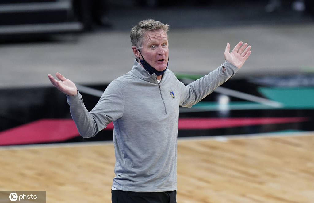 包含里程碑夜！俄克拉荷马雷霆迎来里程碑；欧冠清晨刷纪录；引发热议；球探报告显示潜力的词条-爱游戏网站